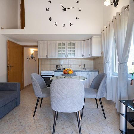 Apartments Ivo Bozinovic Tivat Ngoại thất bức ảnh