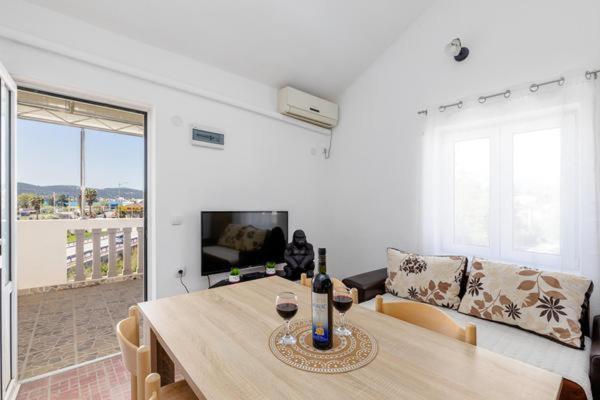 Apartments Ivo Bozinovic Tivat Ngoại thất bức ảnh