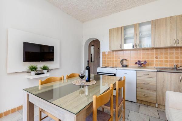 Apartments Ivo Bozinovic Tivat Ngoại thất bức ảnh