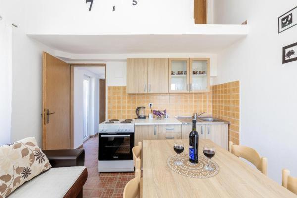 Apartments Ivo Bozinovic Tivat Ngoại thất bức ảnh