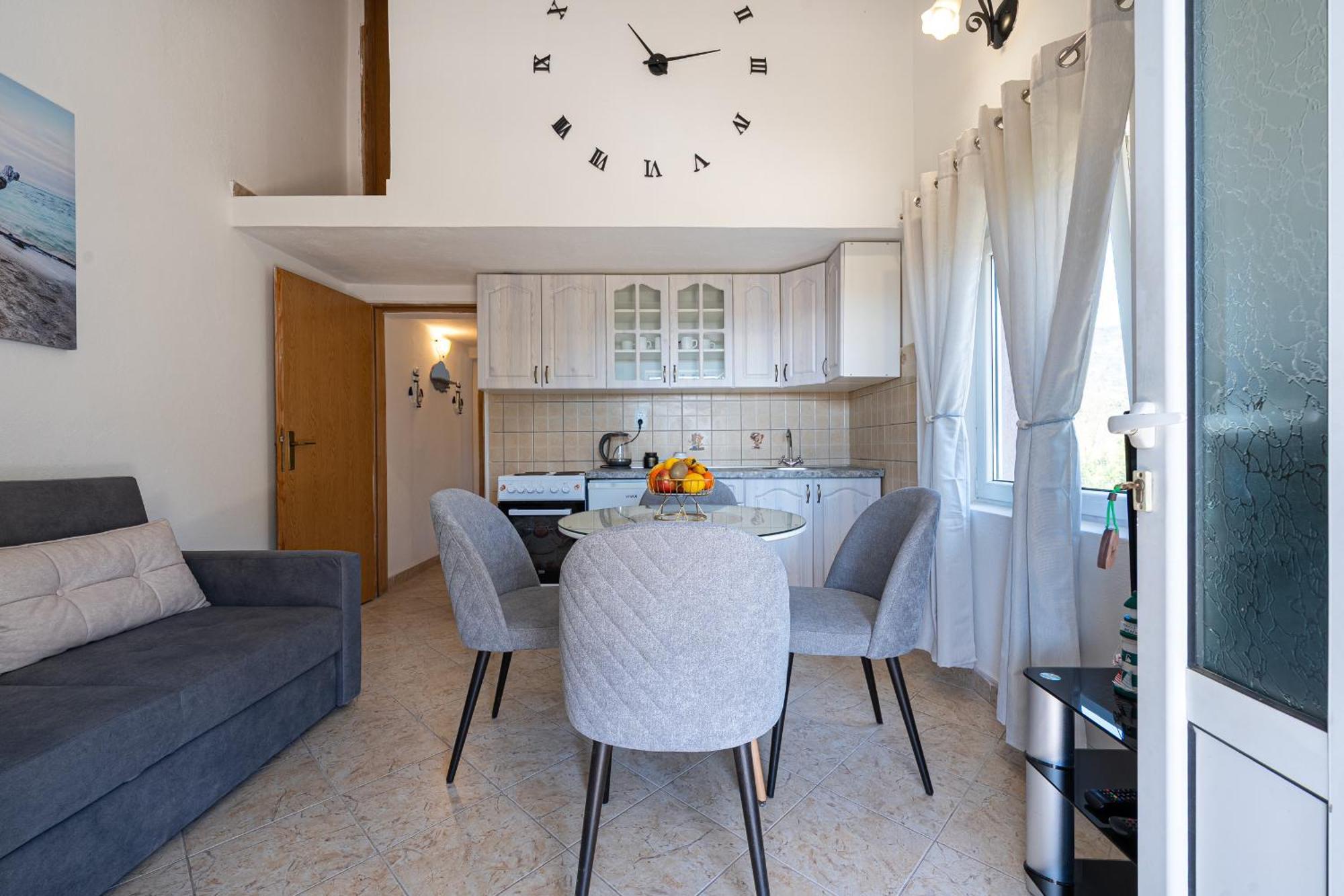 Apartments Ivo Bozinovic Tivat Ngoại thất bức ảnh
